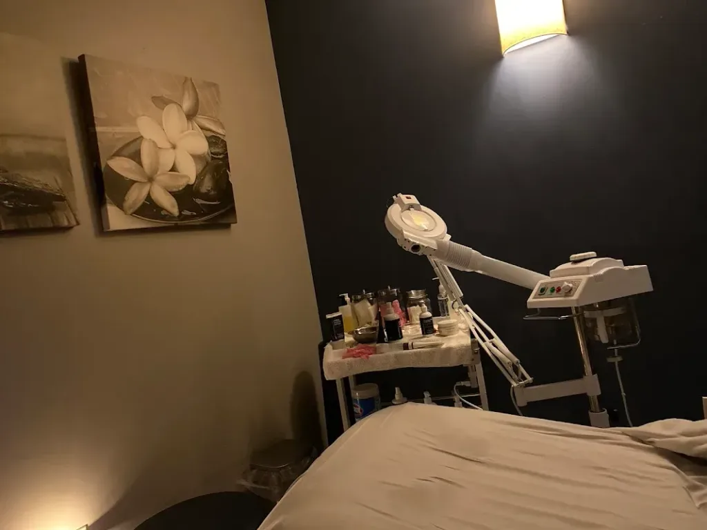 Hand & Stone Massage and Facial Spa — Spa in Fort Worth